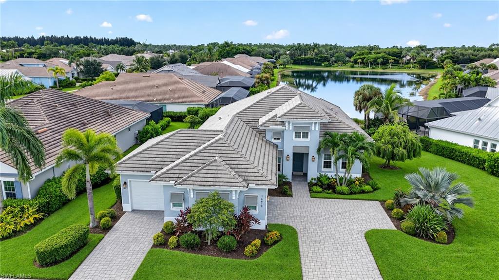 14812 Dockside Ln Property Photo 3