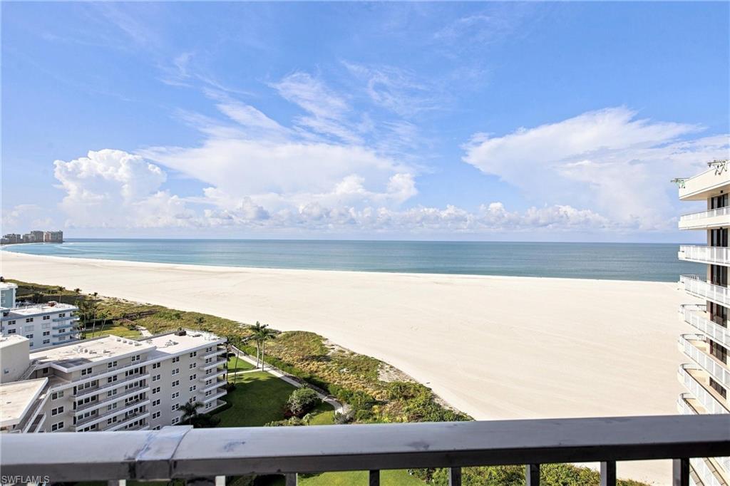 260 Seaview Ct 1805 Property Photo 2