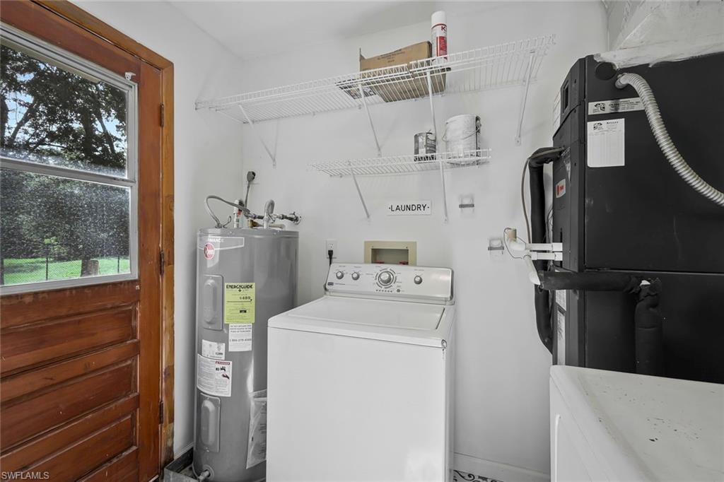 28431 Windsor Rd Property Photo 12