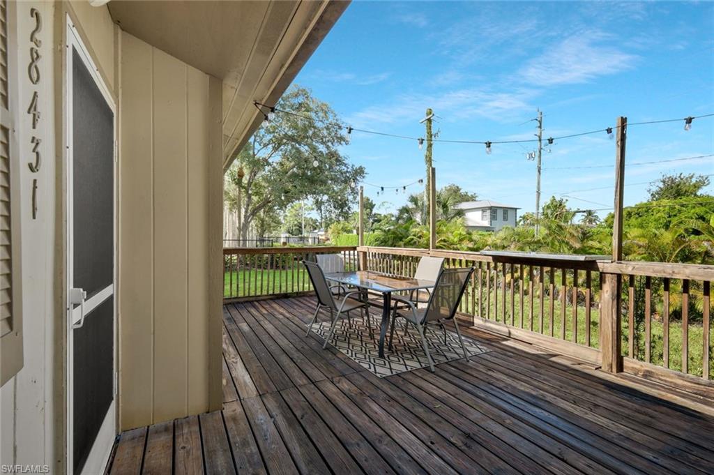 28431 Windsor Rd Property Photo 23
