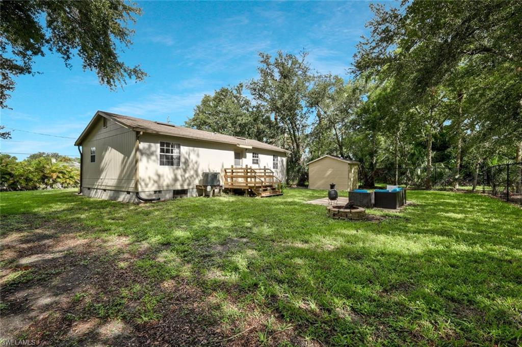 28431 Windsor Rd Property Photo 27
