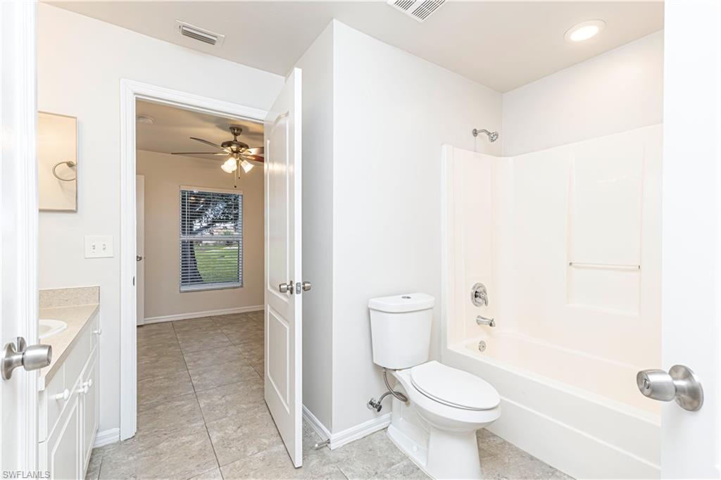 1506 7th Pl Property Photo 13