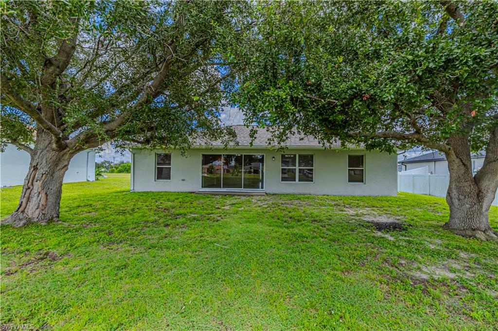 1506 7th Pl Property Photo 24