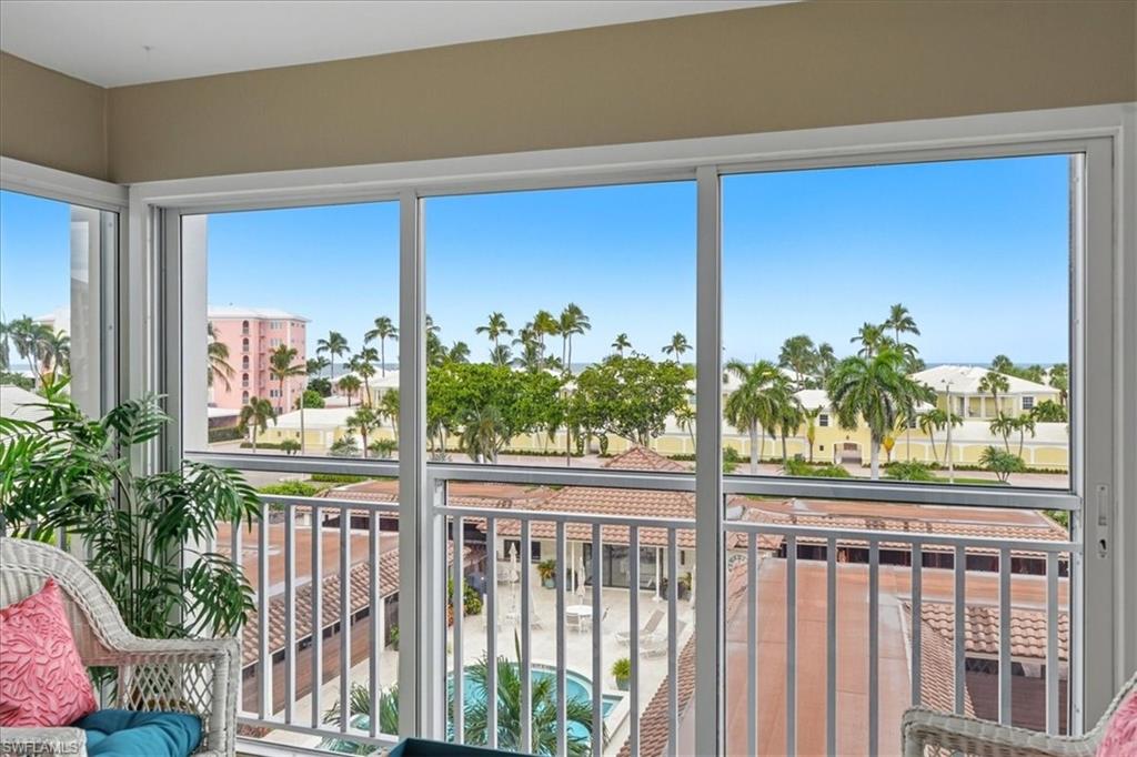 2600 Gulf Shore Blvd N 42 Property Photo 15