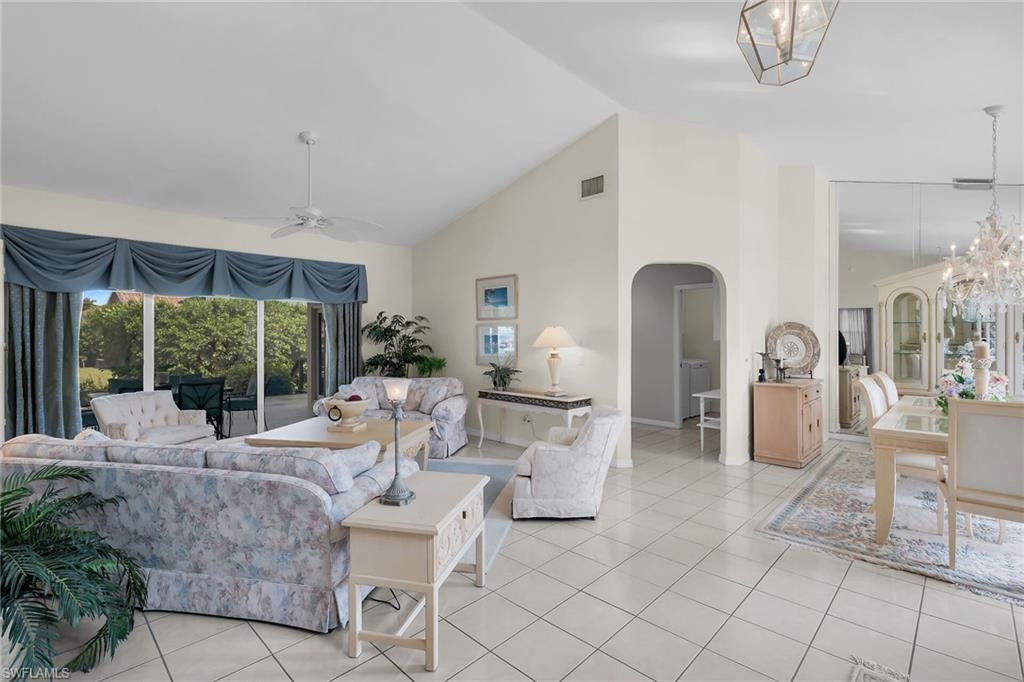 200 Windbrook Ct Property Photo 10