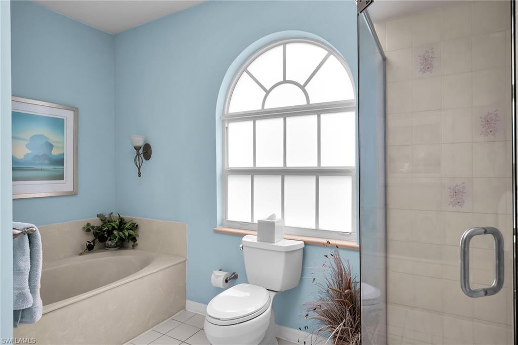 200 Windbrook Ct Property Photo 15