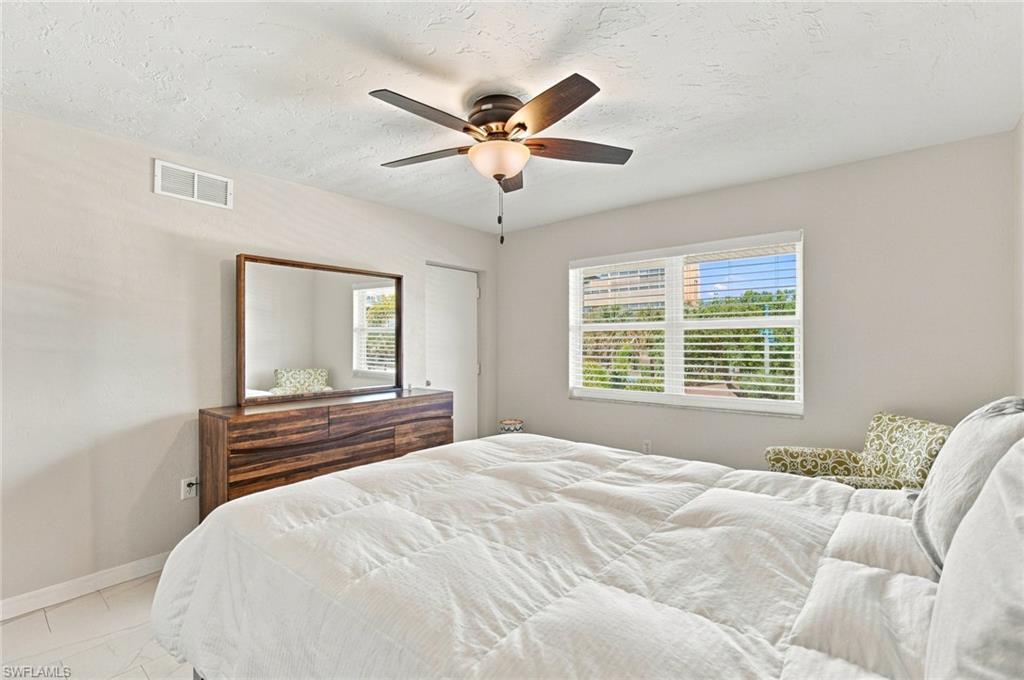 1012 Collier Blvd 204 Property Photo 13