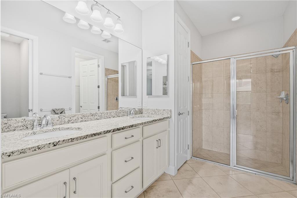 10657 Jackson Square Dr Property Photo 10