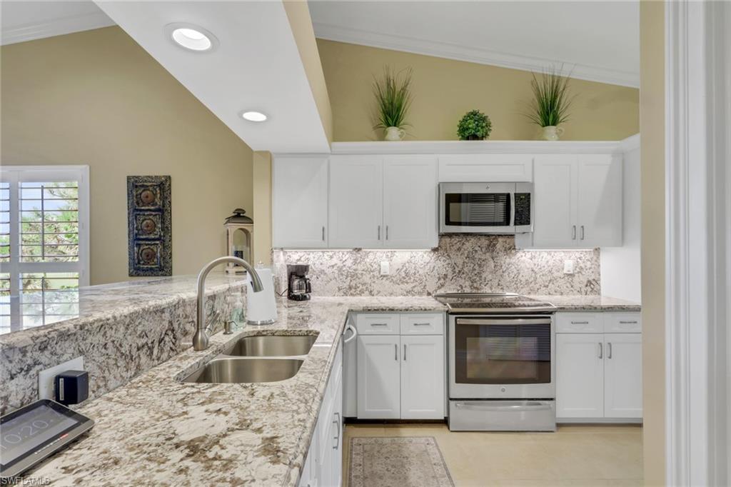 5270 Fox Hollow Dr 607 Property Photo 11