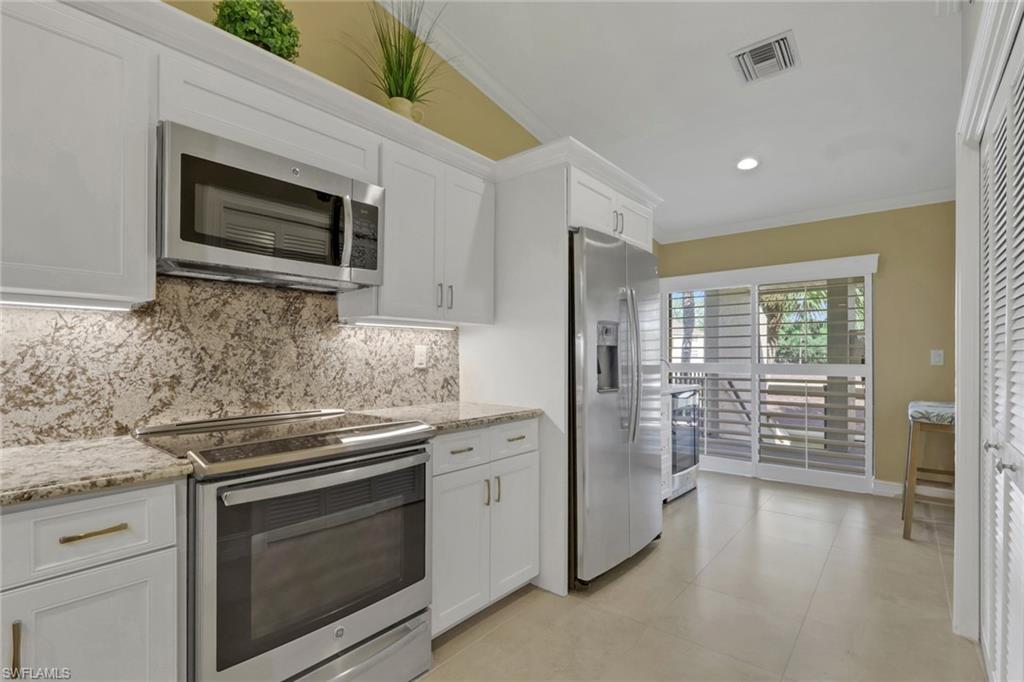 5270 Fox Hollow Dr 607 Property Photo 12