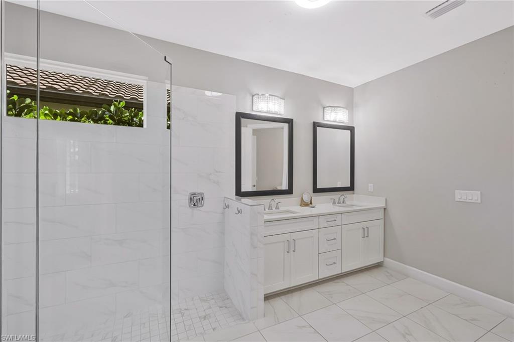 11720 Canal Grande Dr Property Photo 17