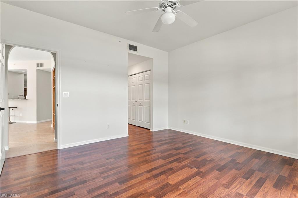 6560 Huntington Lakes Cir 104 Property Photo 16