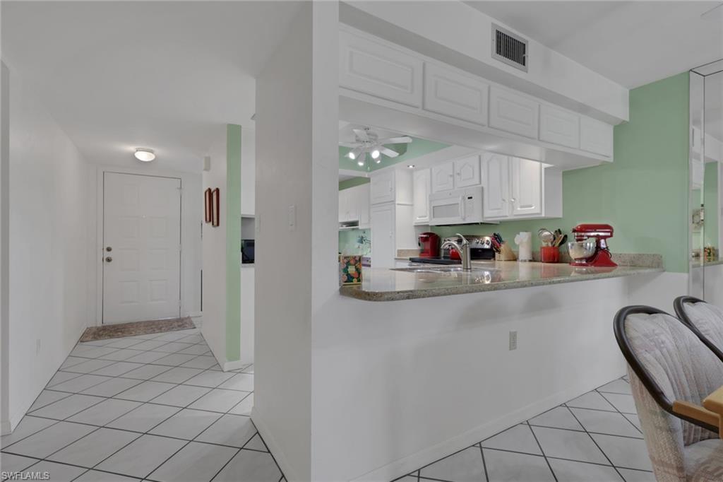 420 Fox Haven Dr 3110 Property Photo 7
