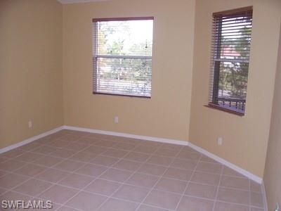 1445 Mariposa Cir 201 Property Photo 6