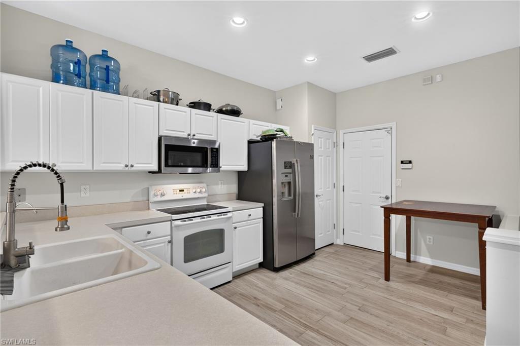 16079 Caldera Ln 54 Property Photo 8