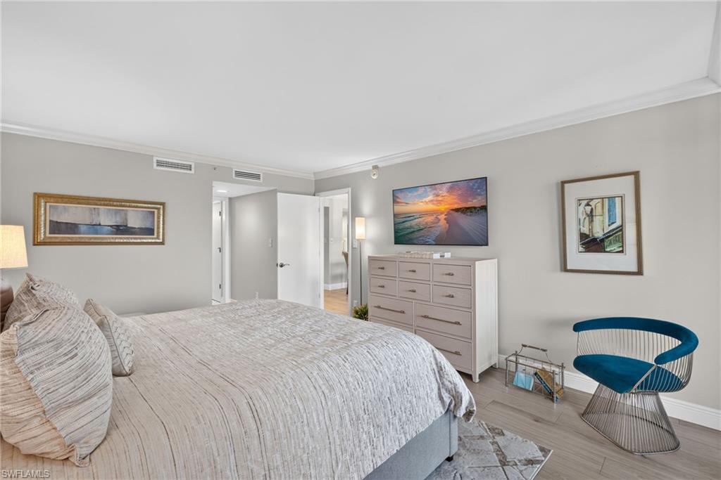 6020 Pelican Bay Blvd 402 Property Photo 15