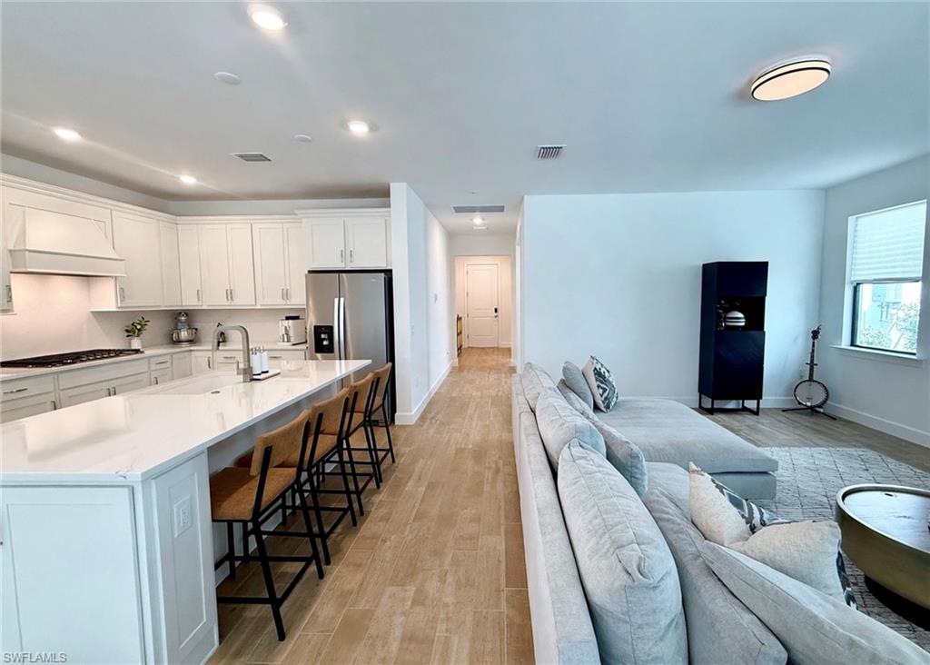24781 Marina Del Ray Dr Property Photo 3