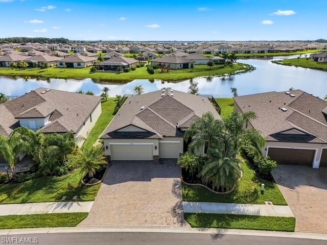 3304 Menores Way Property Photo 3