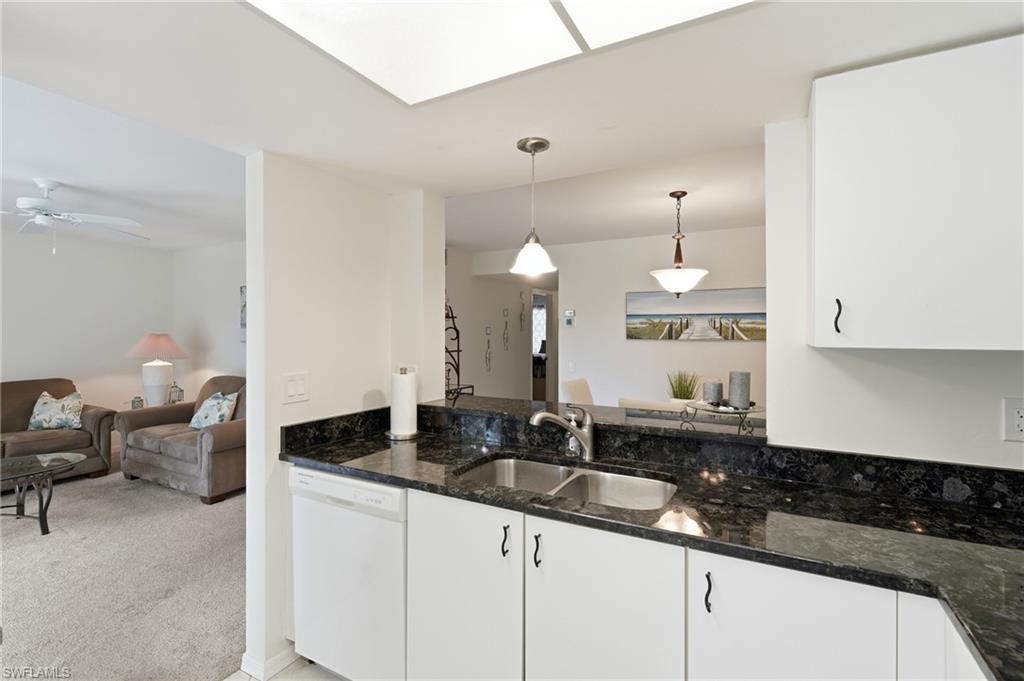 7300 Glenmoor Ln 205 Property Photo 20