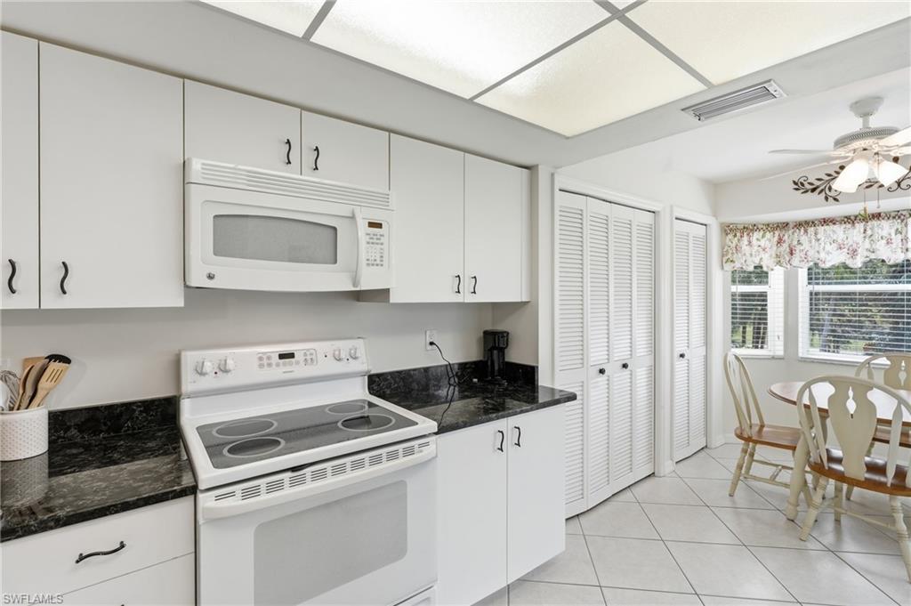 7300 Glenmoor Ln 205 Property Photo 21