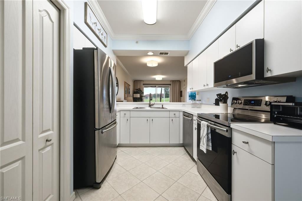 2690 Cypress Trace Cir 3214 Property Photo 4