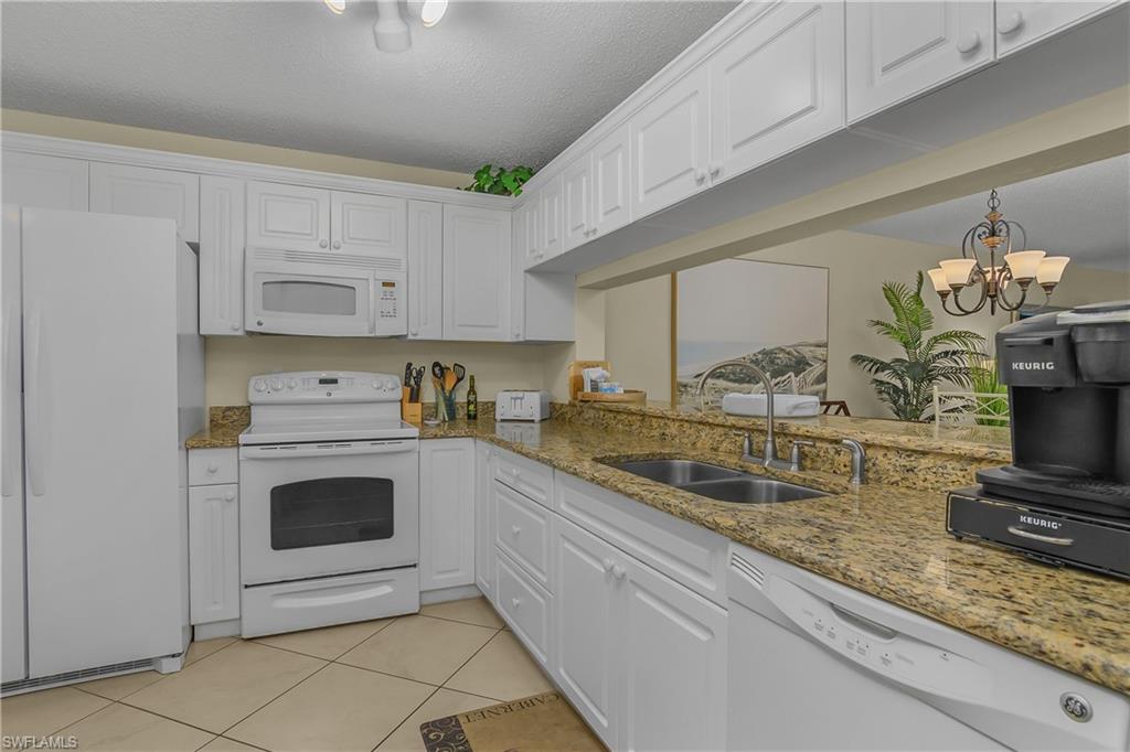5708 Deauville Cir J102 Property Photo 2