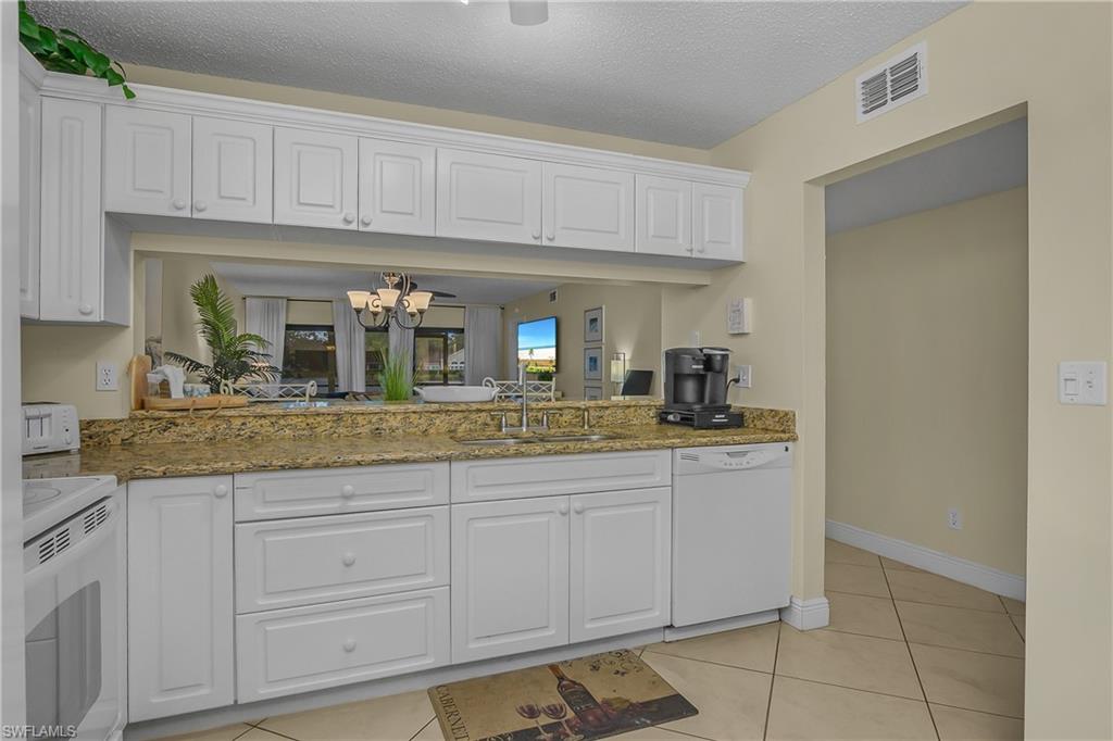 5708 Deauville Cir J102 Property Photo 11