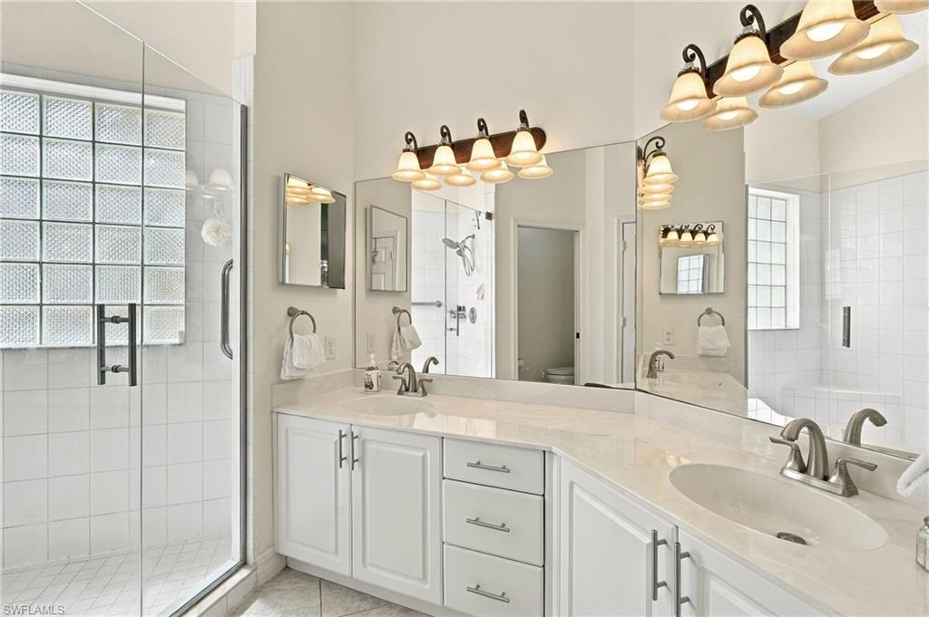 73 Silver Oaks Cir 10201 Property Photo 9