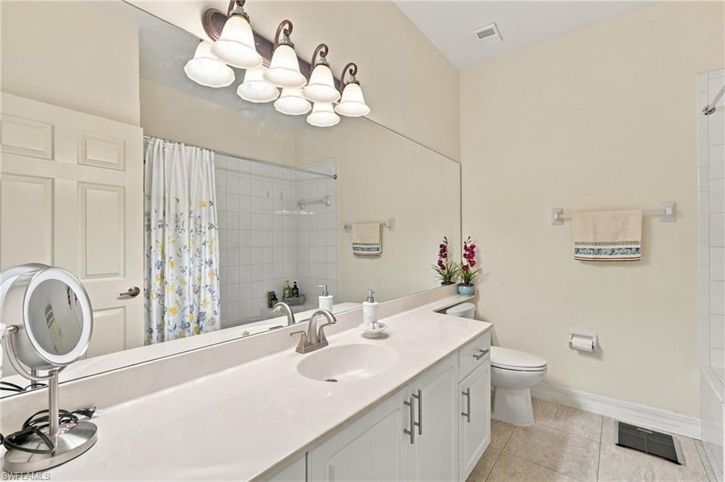 73 Silver Oaks Cir 10201 Property Photo 11