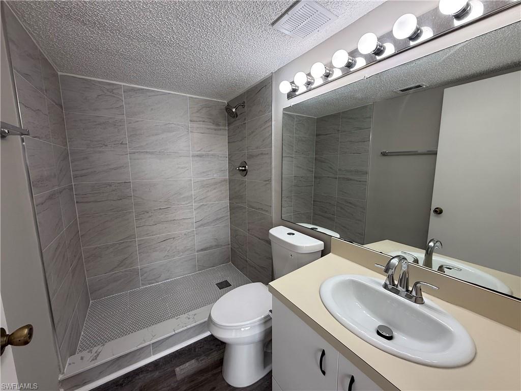 13535 Eagle Ridge Dr 725 Property Photo 6
