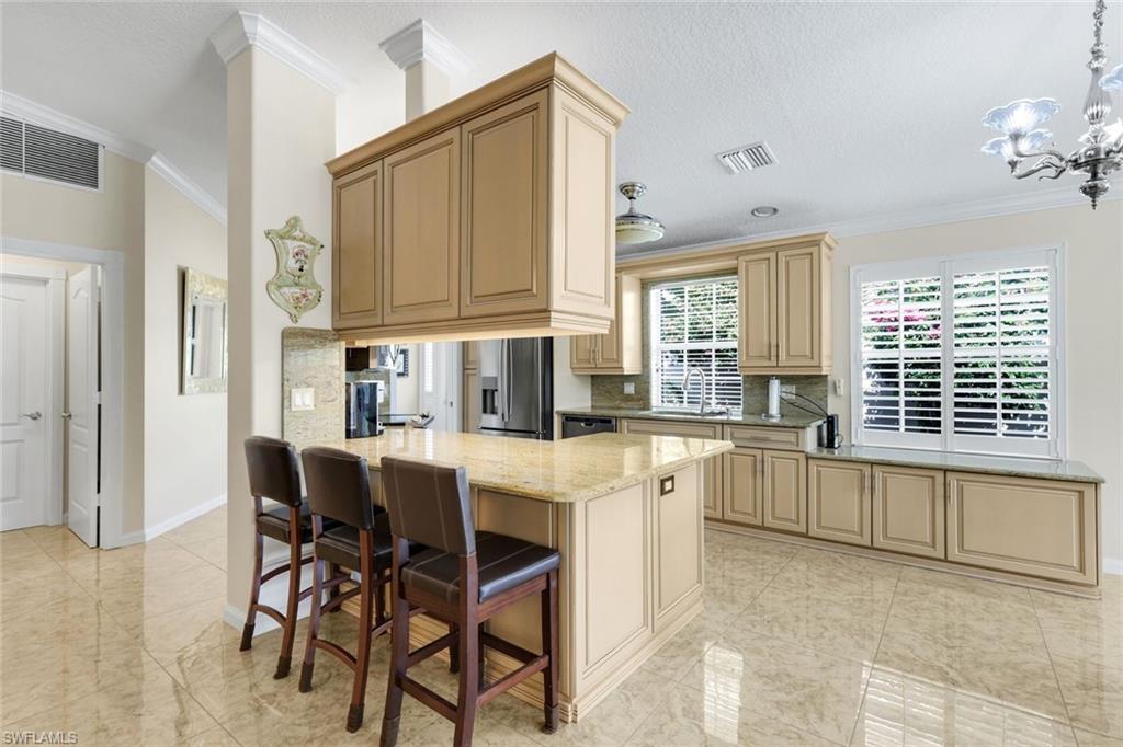 5808 Drummond Way Property Photo 10