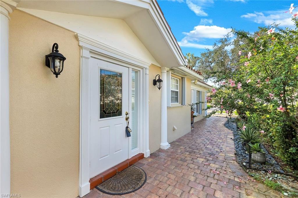 5808 Drummond Way Property Photo 30