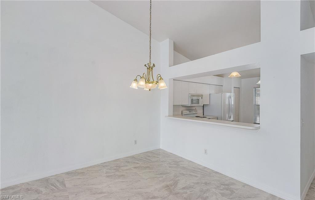 3250 Cypress Glen Way 421 Property Photo 7