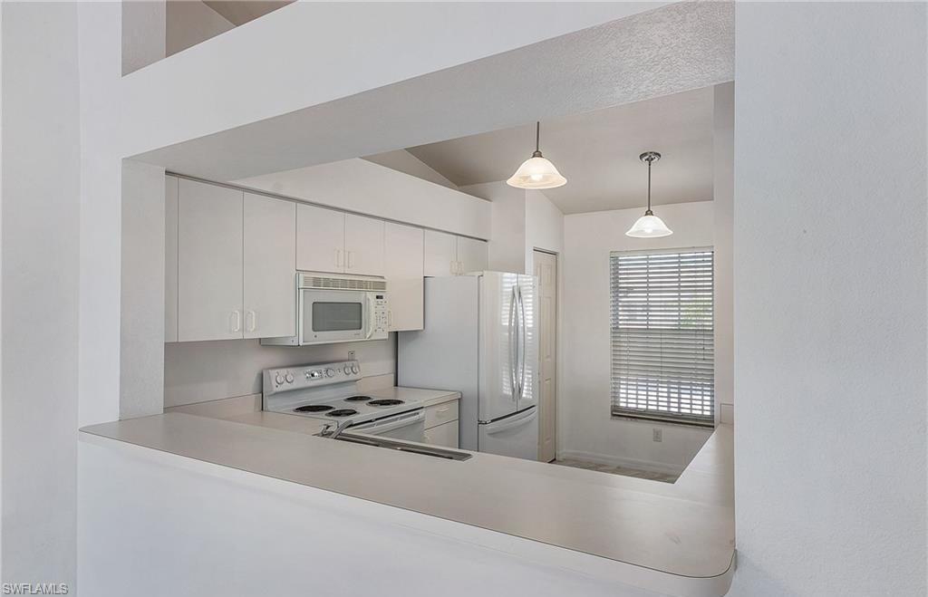 3250 Cypress Glen Way 421 Property Photo 10