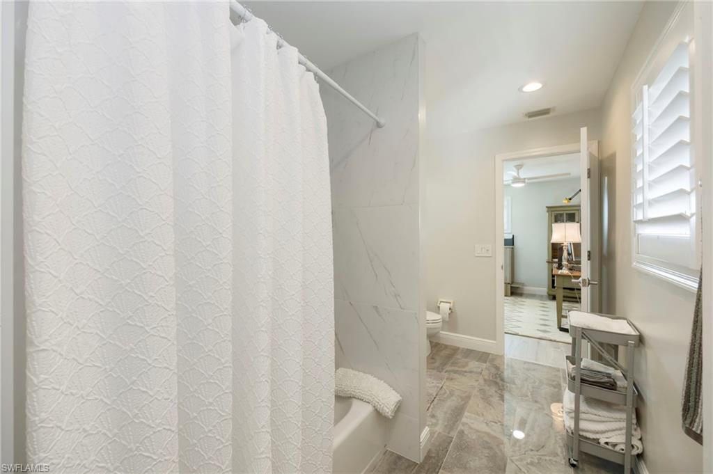 549 Eagle Creek Dr Property Photo 22