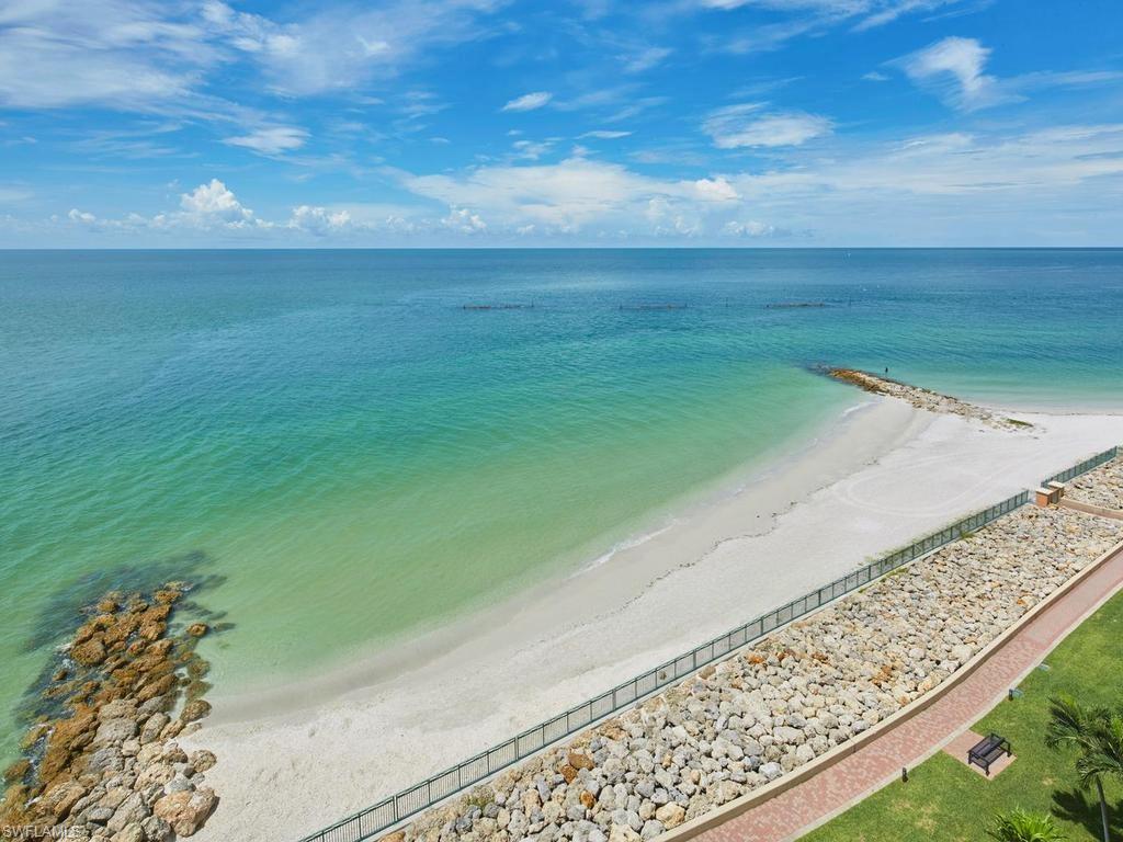 970 Cape Marco Dr 707 Property Photo 3