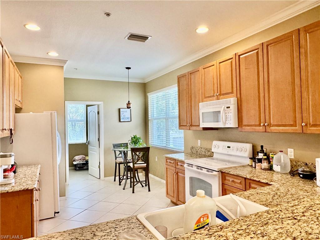 12031 Champions Green Way 808 Property Photo 7