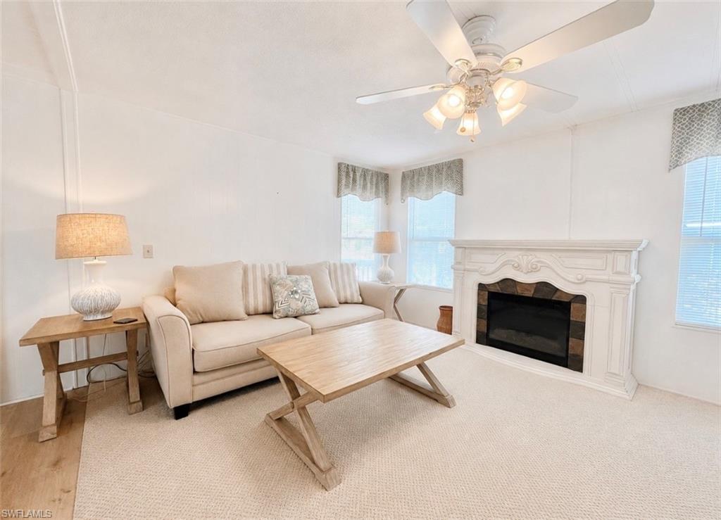 817 Cape Haze Ln Property Photo 10