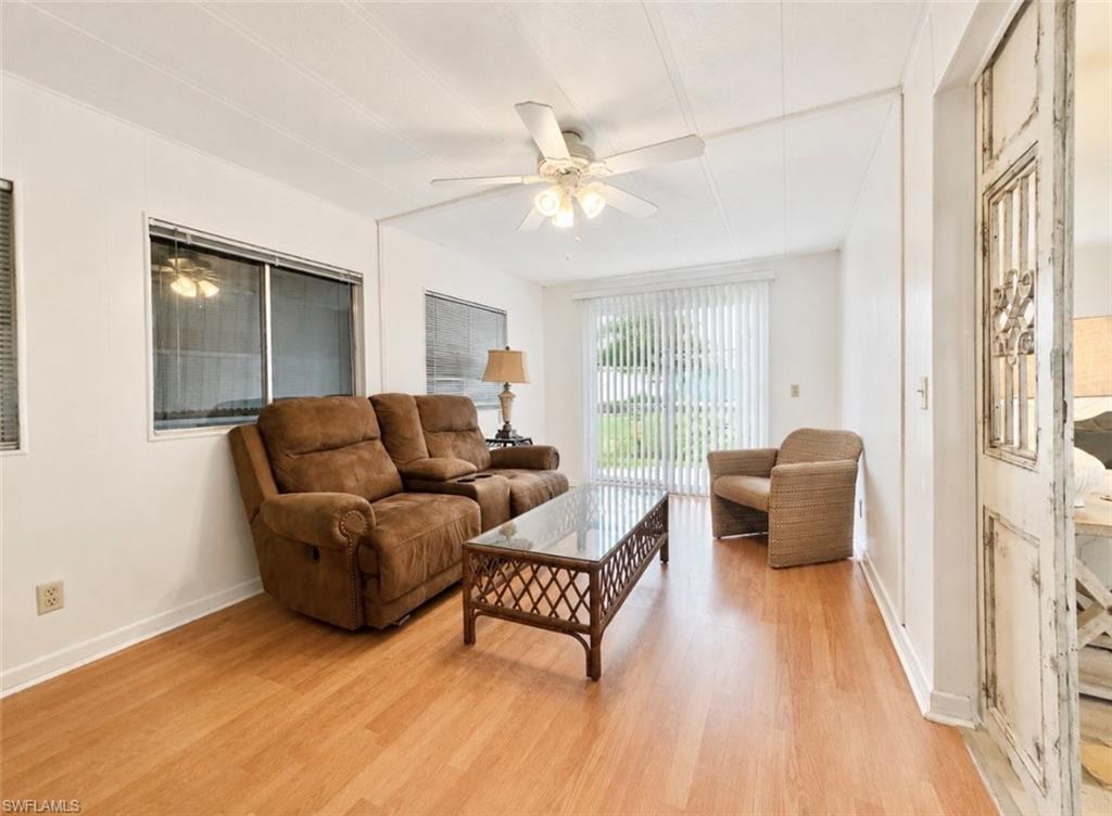 817 Cape Haze Ln Property Photo 15