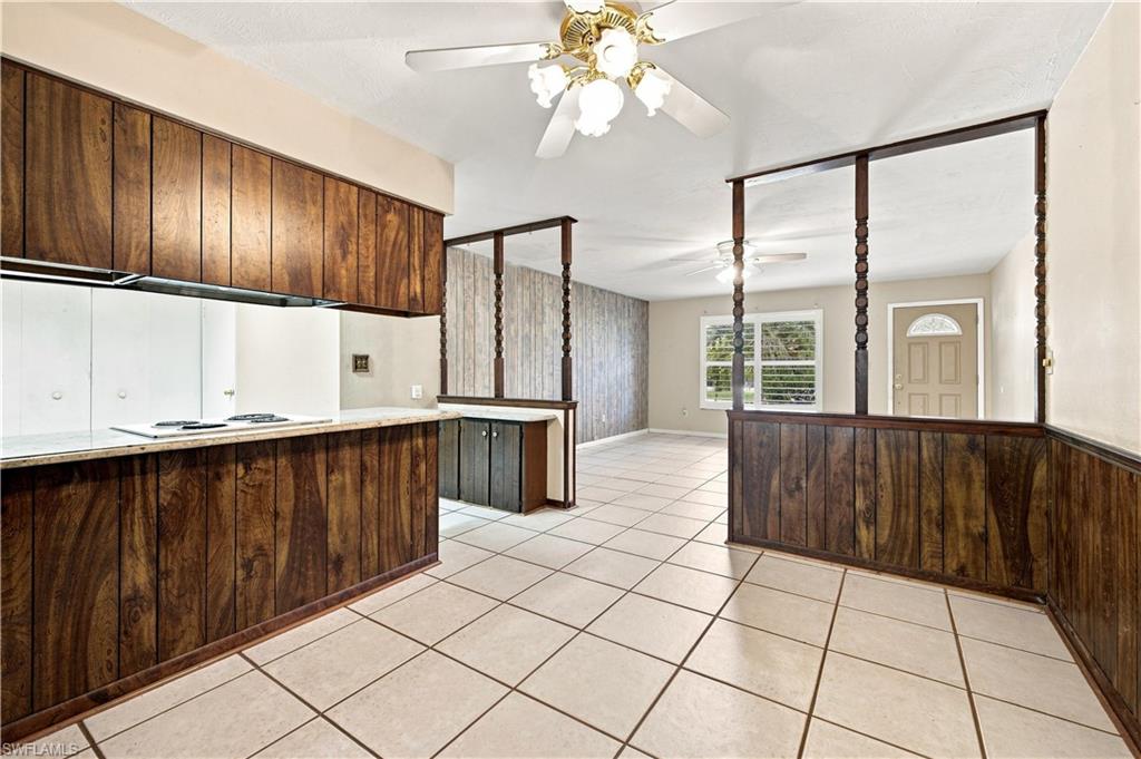 5290 Cypress Ln Property Photo 7