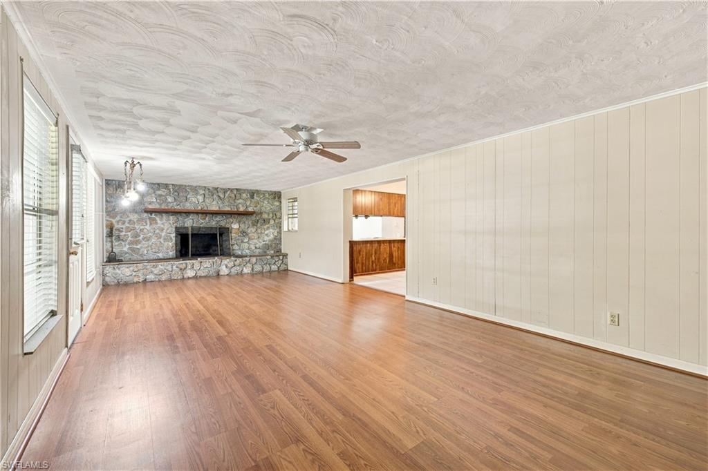 5290 Cypress Ln Property Photo 20