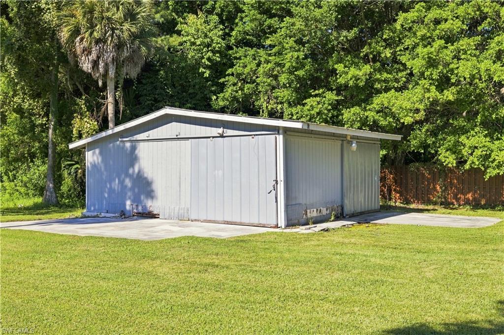 5290 Cypress Ln Property Photo 26