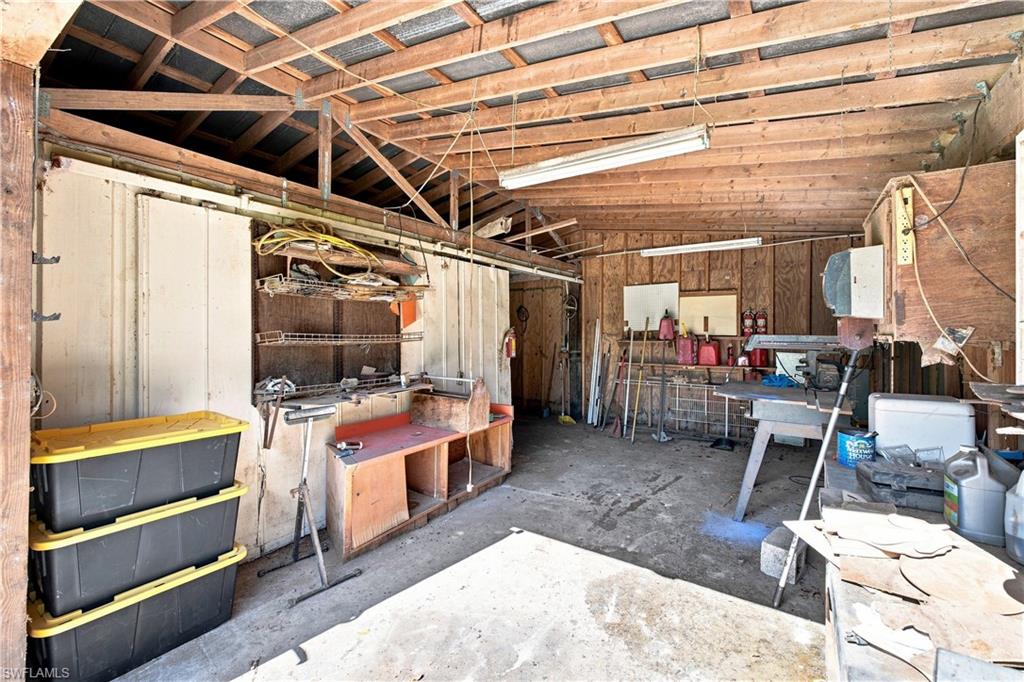 5290 Cypress Ln Property Photo 27
