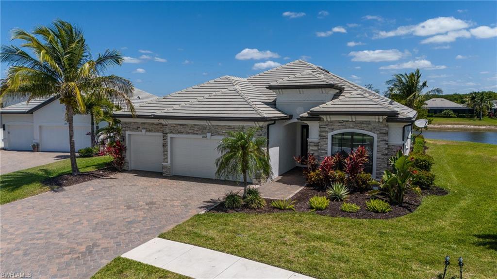2067 Antigua Ln Property Photo 32