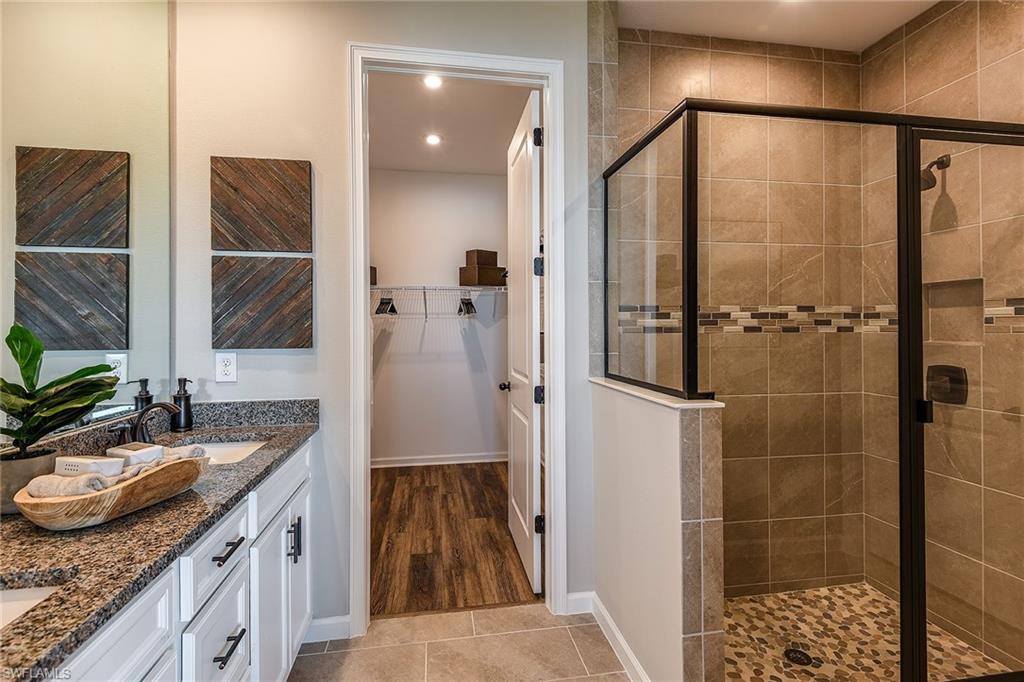 6719 Good Life Street Property Photo 23