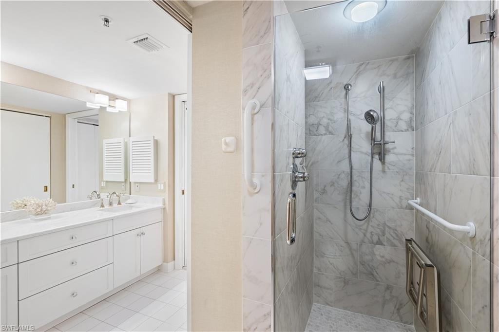 6825 Grenadier Blvd 1102 Property Photo 18