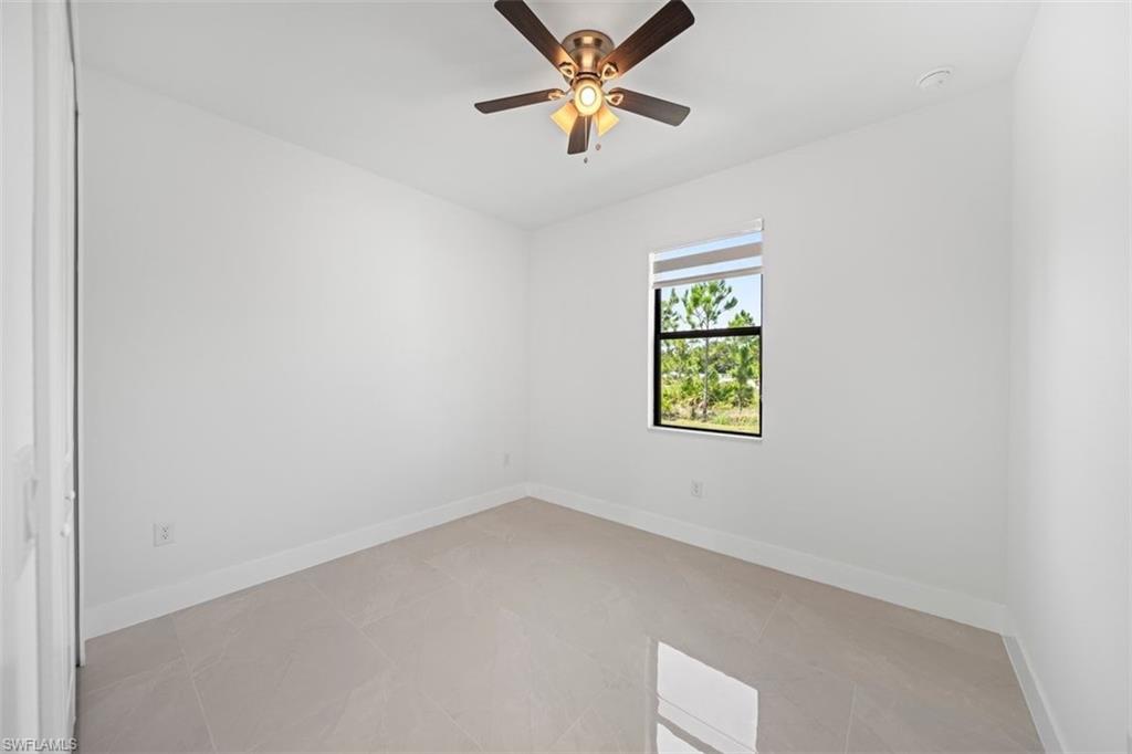 226031777 Property Photo 13