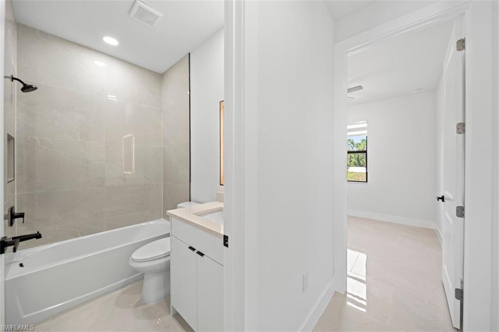 226031777 Property Photo 15