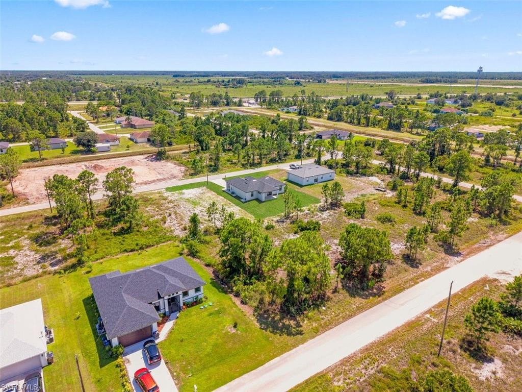 226031777 Property Photo 30