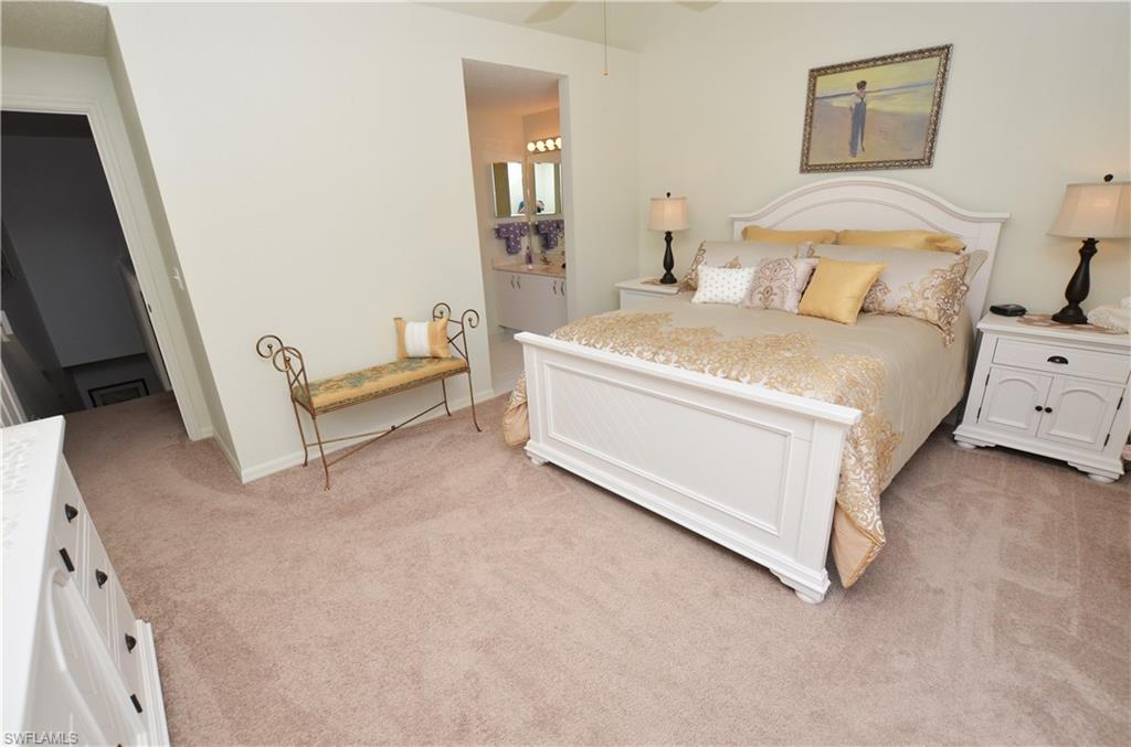 1044 Woodshire Ln B210 Property Photo 12